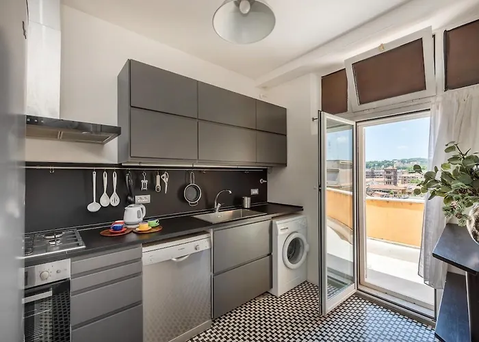 Lungotevere Ripa Luxury Apartment Rom